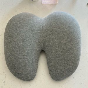 Cushion Lab Extra Dense Lumbar Pillow with strap,  NWOT, grey
